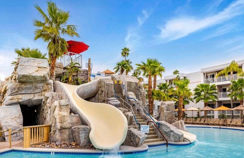 Canyon Corridor Resort | Perfect Blend of Relaxation and Adventure at Palm Canyon Resort by Hilton- 1 Bd.