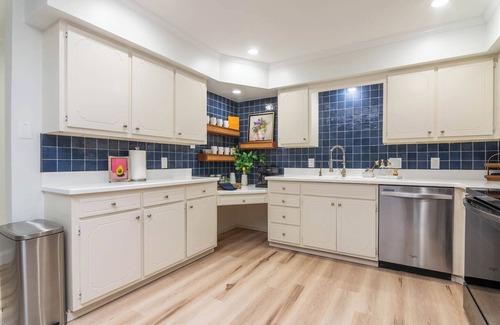 San Angelo House | Perfect blend of style and serenity in this 3-br, 2-bath bungalow guest house.
