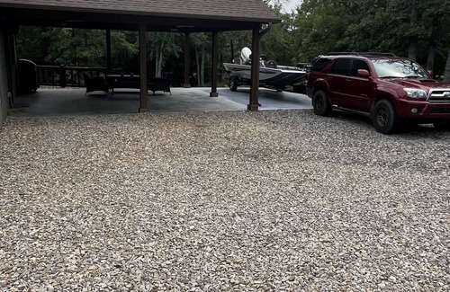 Vian House | Perfect family & fishing retreat at Pine Cove.