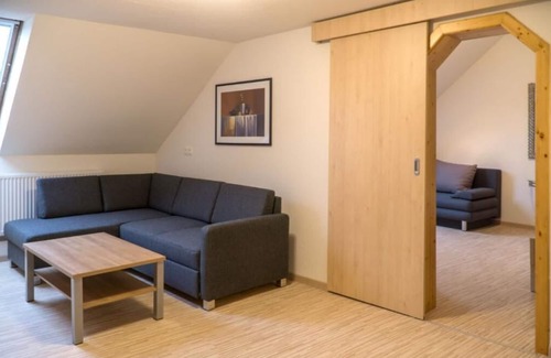Heidenreichstein Apartment | Perfect for horse lovers and those seeking relaxation - vacation apartment on the riding stables with steam bath, sauna and relaxation room