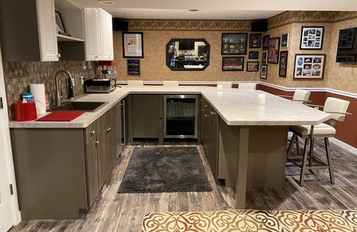Madison House | Perfect For Large Groups And Families ~ 7.1 Miles From UW Madison