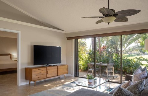Hunt Club Resort | Perfect for Group Getaways! 2 Awesome Units, Spa, Golf, On-Site Dining, Tennis