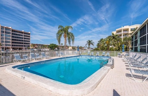 Siesta Key Condo | Perfect Location. Beautiful Waterviews. Heated Pool. 2 BD/2 BA