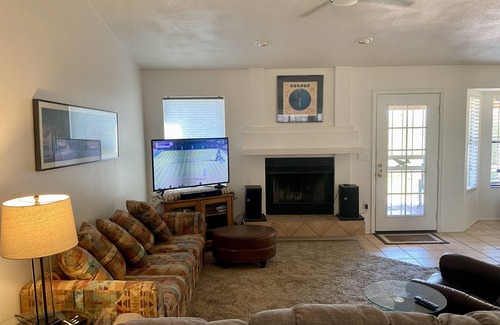 Paradise Valley Village House | Perfect location for Scotts. Mayo Clinic, golf, hiking & more!n