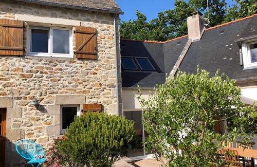 Saint-Marine House | Perfect location for this 4 star House - 100 meters from Sainte Marine Harbour