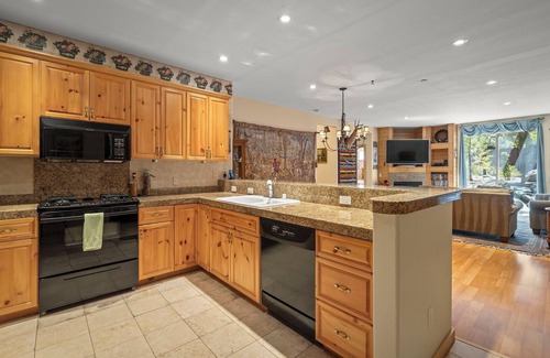 Crystal Bay Condo | Perfect Mountain Getaway – Crystal View Condo