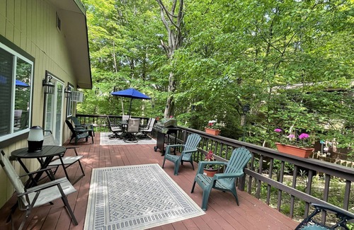 Hamlin House | Perfect Poconos Retreat, .5 miles -Beach & Pool, Huge Game Room, Pet Friendly!