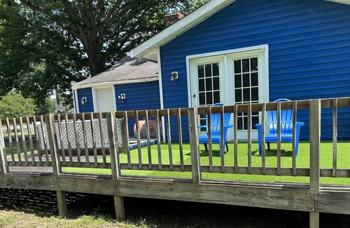 Sandston House | Perfect Vacation Home Moments to Downtown/Airport
