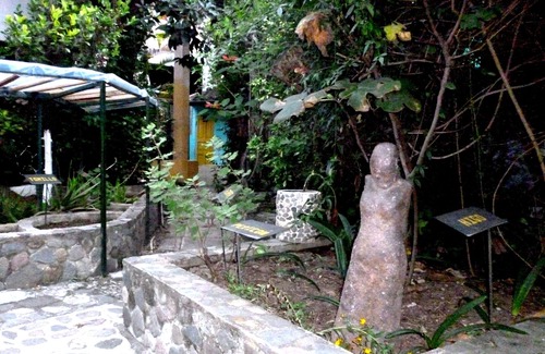 Panajachel Cottage | Perfect Work/Rest Garden cottage in Secure Compound at edge of downtown
