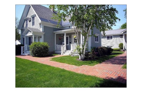 Augusta Apartment | Perfectly Located 1 Bedroom, Freshly Remodeled