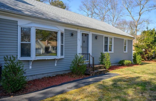 Osterville House | Perfectly Located Osterville Heights Rental RPAM021
