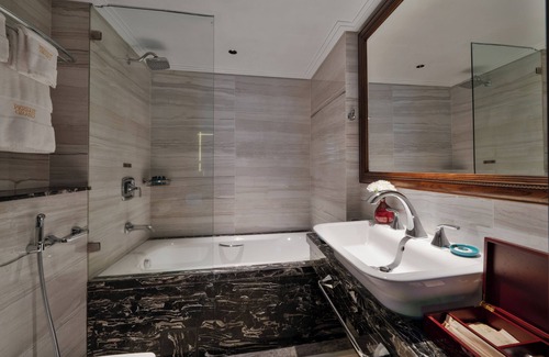 Hang Bo Hotel | Peridot Gallery Classic Hotel