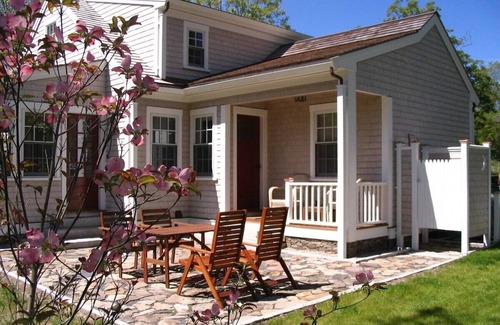 Little Compton Cottage | Period Cottage In Idyllic Country Setting, Minutes From Ocean; Pet-Friendly.