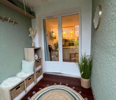 Concarneau Apartment | Perle des Sables Blancs, appartement entier à 100m de la plage avec parking privé