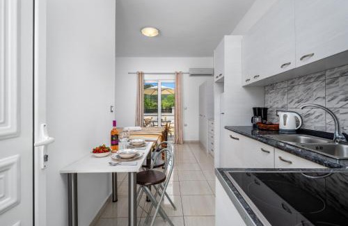 Filerimos Apartment | Pervolia Studios Near Airport