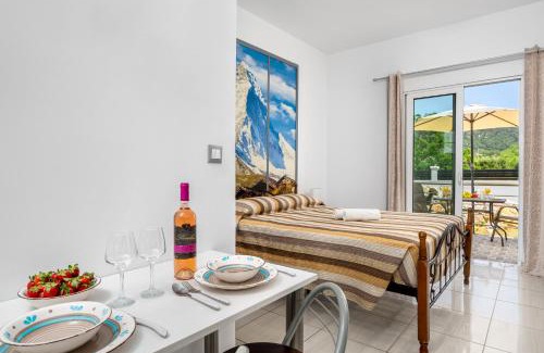 Filerimos Apartment | Pervolia Studios Near Airport