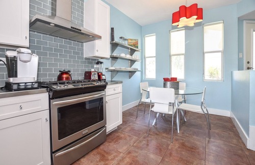 Venetian Way South House | Pet And People Friendly. Close To Everything Central Florida Offers!