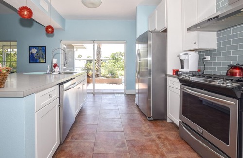 Venetian Way South House | Pet And People Friendly. Close To Everything Central Florida Offers!