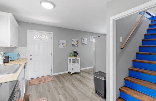 Lupton City House | Pet Friendly/4 BR/2 Game Rooms w/Pool Table & Xbox, 10 Min to Downtown, Sleeps 8