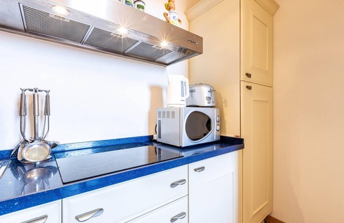 Quercianella Apartment | Pet friendly apartment in Quercianella