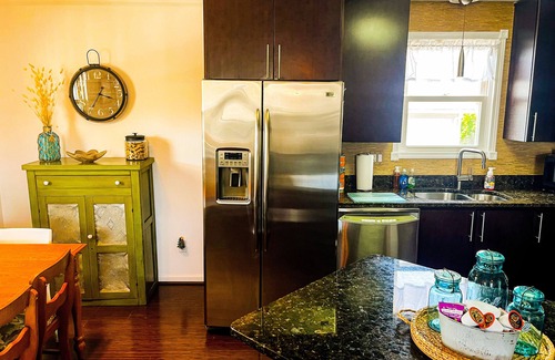 Colington Cottage | Pet friendly beach house w/Hot Tub - Short 0.4 mile walk to beach!
