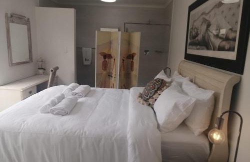 Mossel Bay Apartment | Pet Friendly Bartholomeus Diaz beach