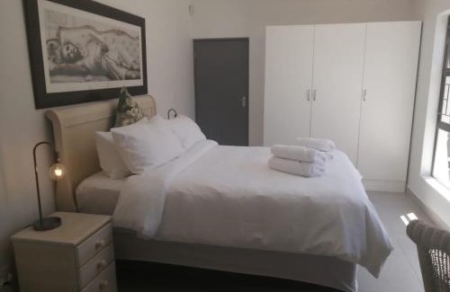Mossel Bay Apartment | Pet Friendly Bartholomeus Diaz beach
