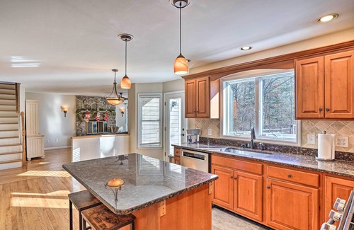 Lagrangeville House | Pet-Friendly Beacon Area Vacation Rental: 6 Acres
