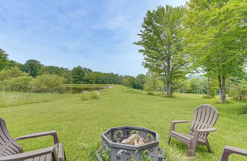 Scio Cabin | Pet-Friendly Cabin on 86 Acres in Scio: Fish, Hike