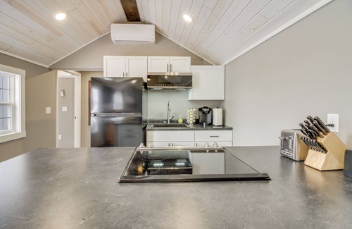 Dent Cabin | Pet-Friendly Cabin w/Lake Access & Patio in Dent