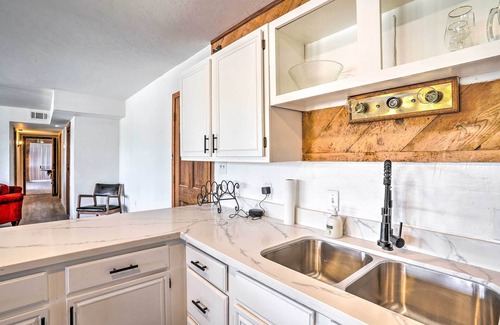 Chino Valley Cabin | Pet-Friendly Chino Valley Cabin w/Game Room!