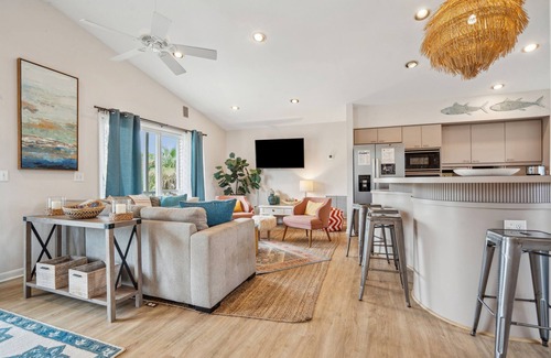 Waters Edge House | Pet-Friendly, Close to beach access & town, Large - 2100 sq ft! Afternoon Delight!
