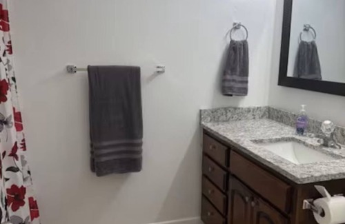 Redlick House | Pet Friendly Cozy Brick Home