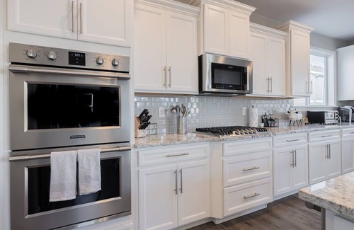 Commerce City House | Pet Friendly Getaway!