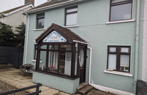 Dunseverick House | Pet friendly "Home from Home" with sea view near the Giant's Causeway