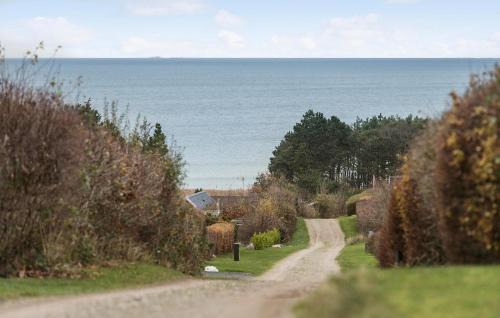 Bønnerup Strand House | Pet Friendly Home In Glesborg With Wifi