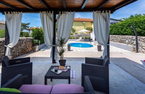 Bakar House | Pet friendly home in Krasica