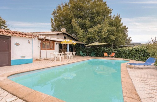 Orgosolo House | Pet friendly home in Orgosolo