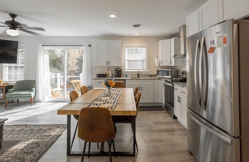 Rehoboth Beach Condo | Pet Friendly Renovated Rehoboth Beach Condo w/Parking