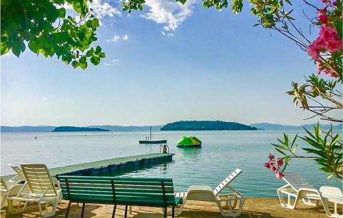 Tuoro sul Trasimeno House | Pet Friendly Stacaravan