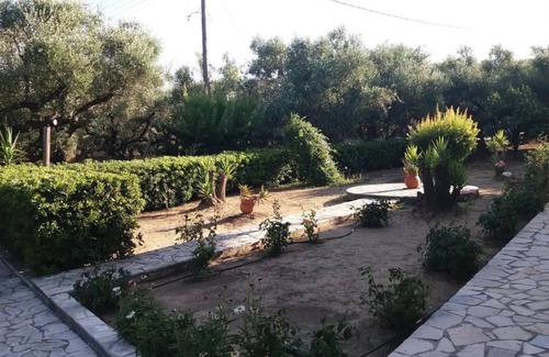 Agrilia Apartment | Pet-Friendly Studio Apartment Aquarius 10 with Sea View & Balcony