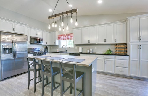 Tucson House | Pet-Friendly Tucson Home w/Gas Grill & Fire Pit!