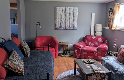 Stellarton Apartment | Pet Friendly Two Bedroom Apartment in the town of Stellarton.