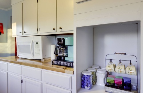 Union House | Pet-Friendly Union Home ~ 19 Mi to Cincinnati!