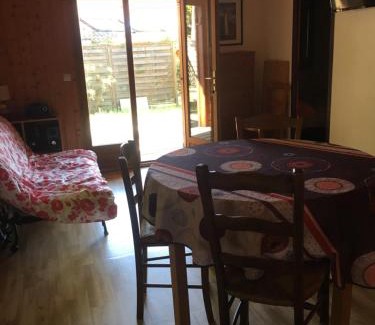 Soulac-sur-Mer Ski Chalet | Petit chalet bord de mer