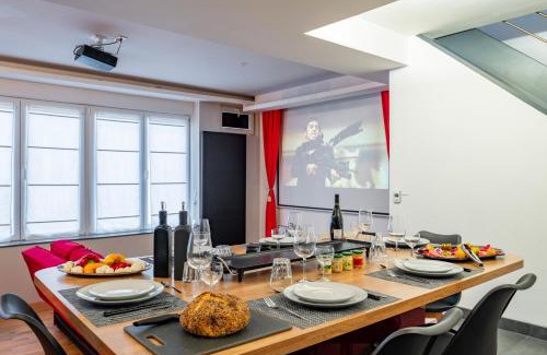 Schiltigheim Apartment | Petit cocon ciné, animaux ok, à 2 pas du centre