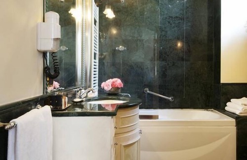Ticinese Hotel | Petit Palais Hotel De Charme