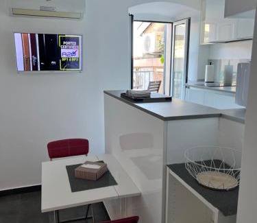 Menton Apartment | Petit Studio vue mer