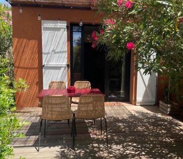 Bormes-Les-Mimosas House | Petite maison cocooning classée 3 étoiles à Bormes les mimosas