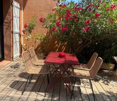 Bormes-Les-Mimosas House | Petite maison cocooning classée 3 étoiles à Bormes les mimosas